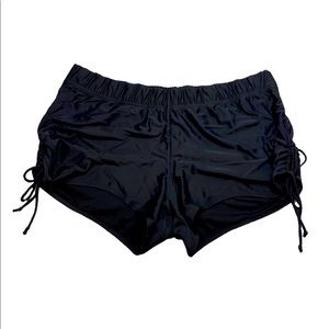 Torrid Black Ladies Swimsuit Bottoms Size 4
